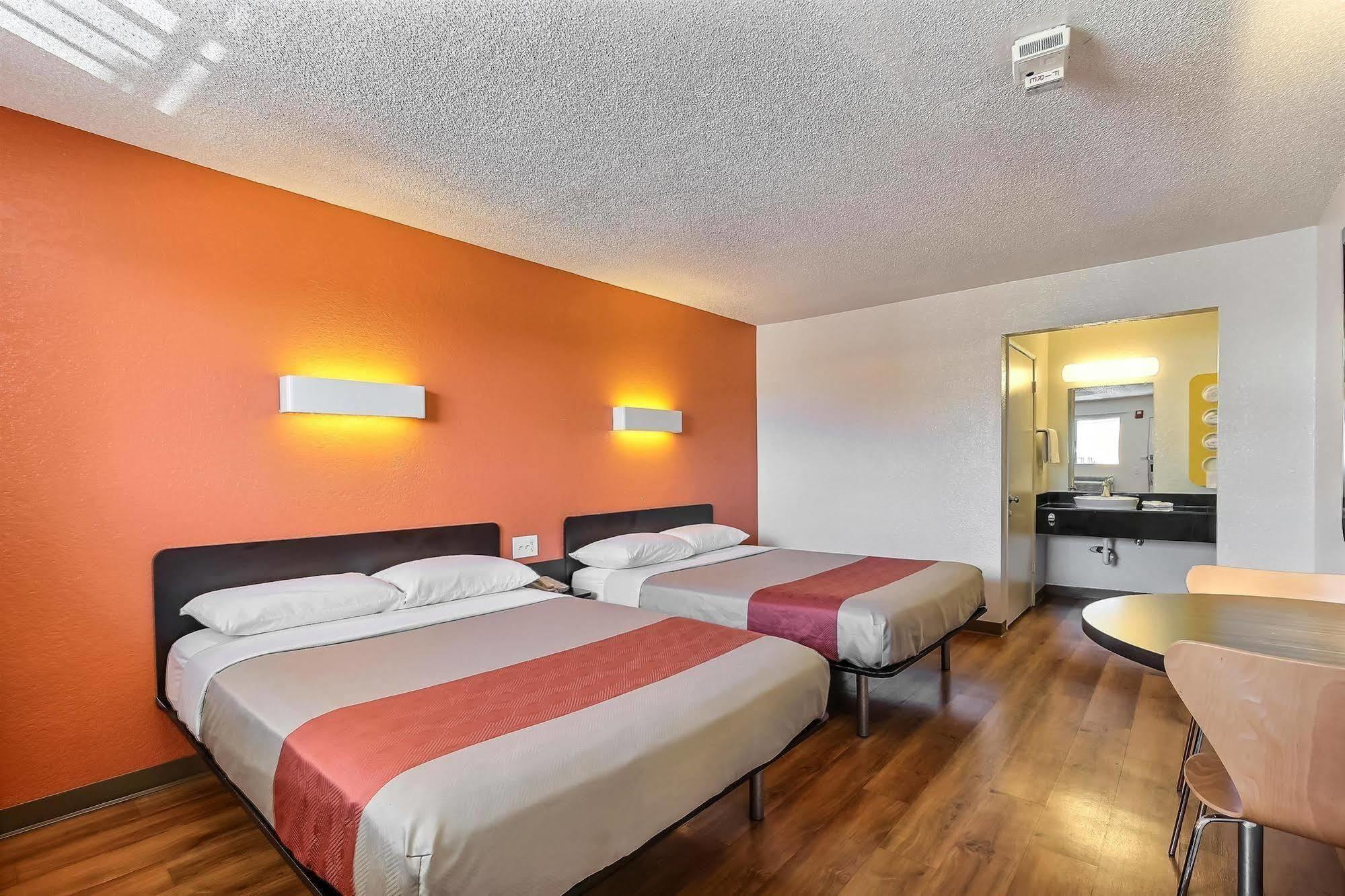 Motel 6-Oakland, Ca - Airport Exterior foto